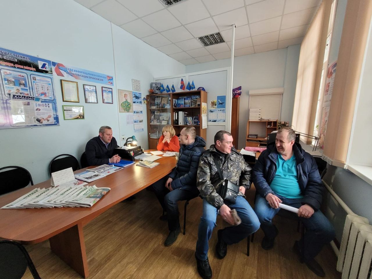 29 беженцев из Донбасса получили необходимые для трудоустройства документы