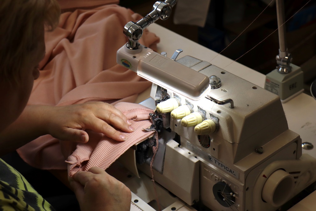 Ярославская швейная компания на 10% увеличила объем выпуска в рамках импортозамещения