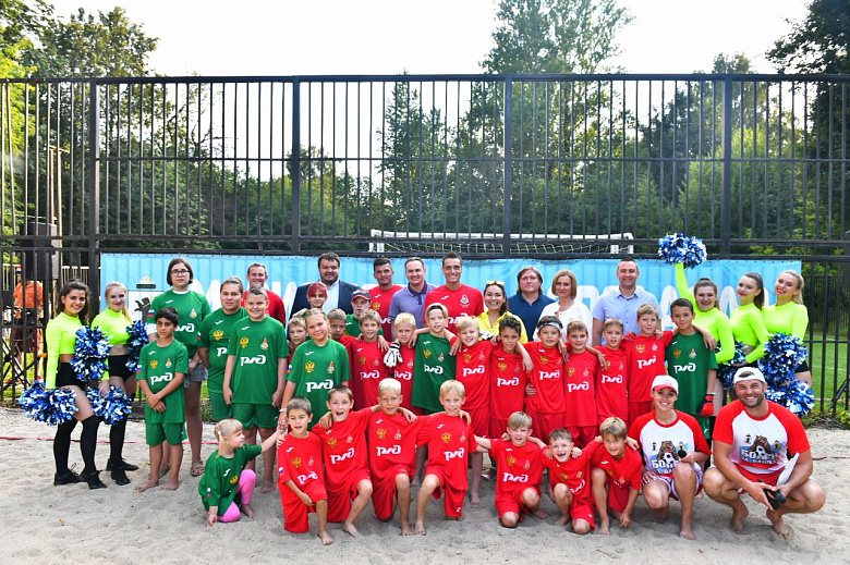 В Ярославле открылась детская академия пляжного футбола