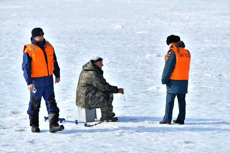 В Ярославле запрещен выход на лед