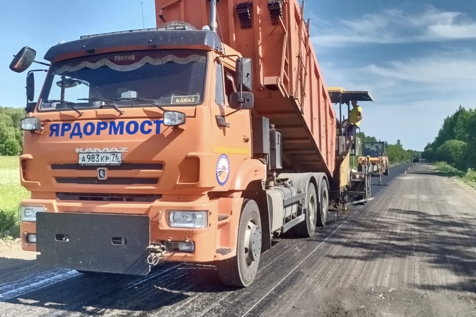 Более 40 километров ярославских дорог отремонтируют «большими картами»