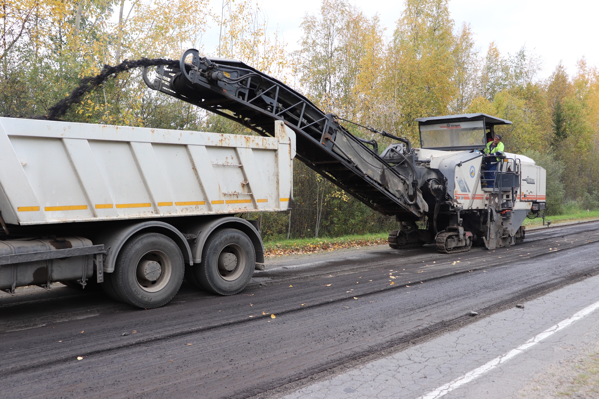 Более 10 километров трассы Данилов – Пошехонье ремонтируют на год раньше