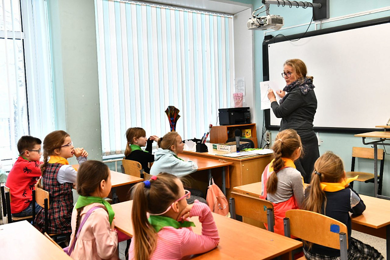 В школах Ярославля открылись лагеря на время осенних каникул