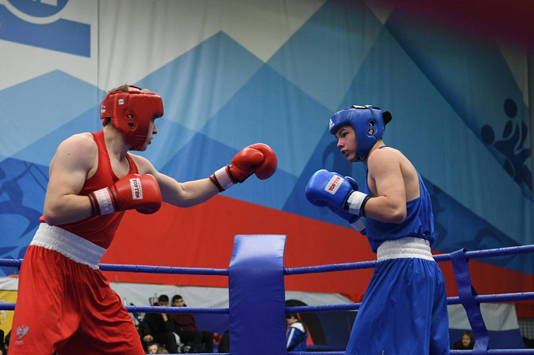 В Ярославле состоялся региональный турнир по боксу