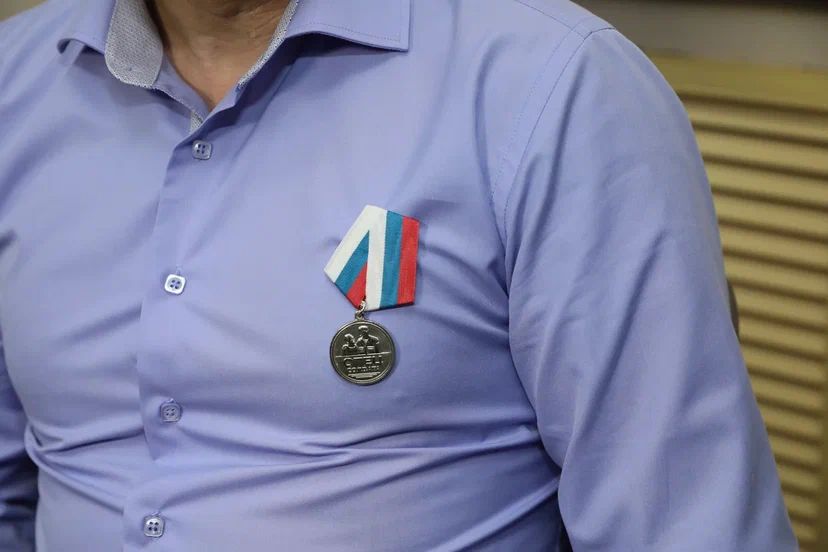 Три ярославца получили медали «Отец солдата»