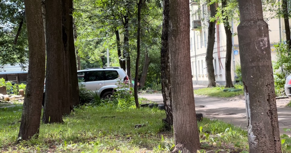 Штрафы за неправильную парковку в первом полугодии 2024 года в Ярославской области составили 4,9 млн рублей
